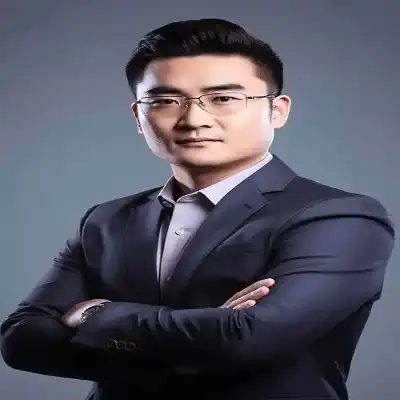 严德林